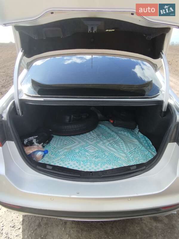 Седан Ford Fusion 2016 в Днепре