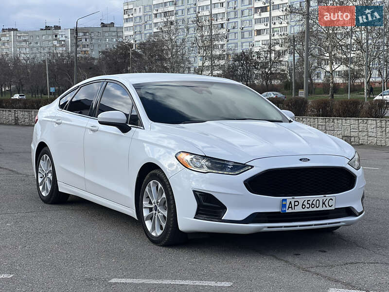 Седан Ford Fusion 2019 в Запоріжжі