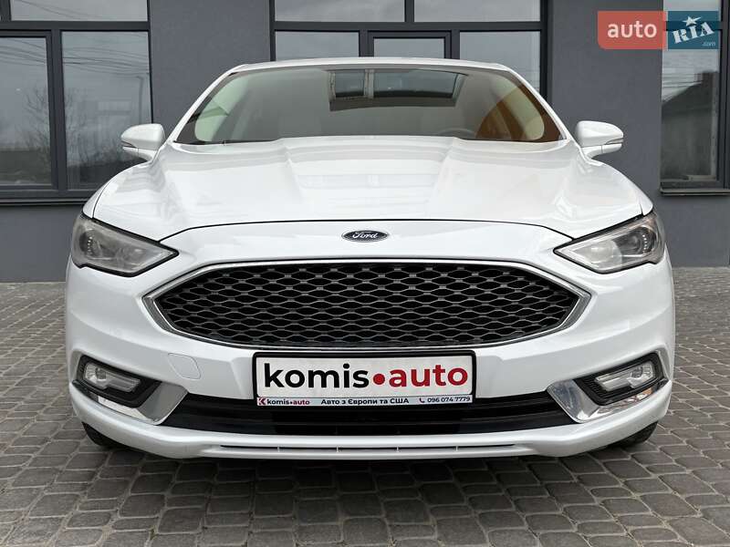 Седан Ford Fusion 2017 в Виннице