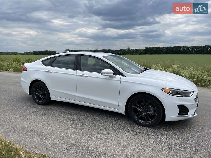 Седан Ford Fusion 2019 в Хмельницком