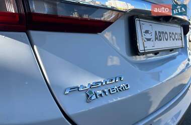 Седан Ford Fusion 2017 в 