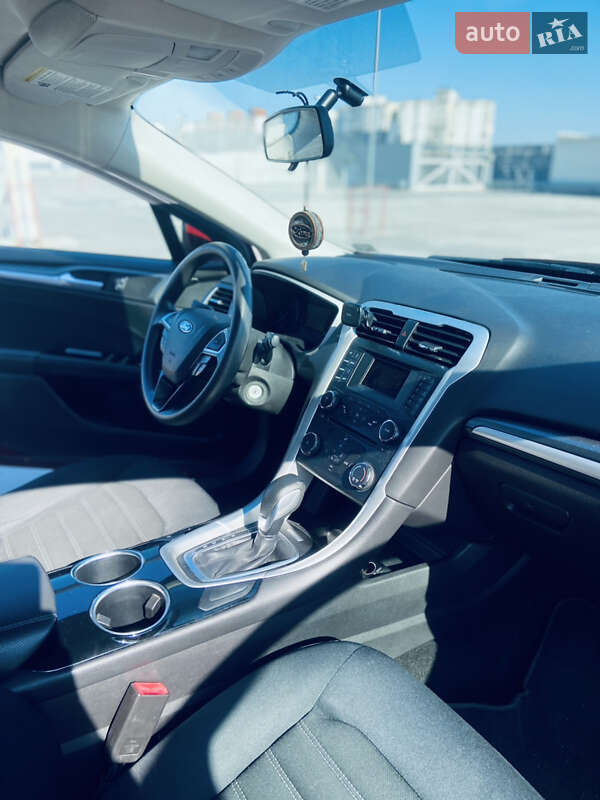 Седан Ford Fusion 2012 в Києві