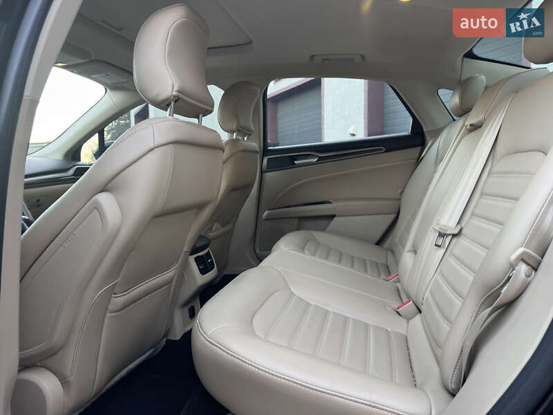Седан Ford Fusion 2015 в Києві фото 11 Седан Ford Fusion 2015 в Києві