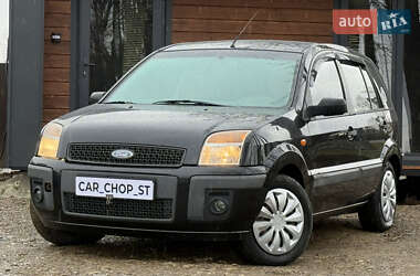 Хэтчбек Ford Fusion 2008 в 