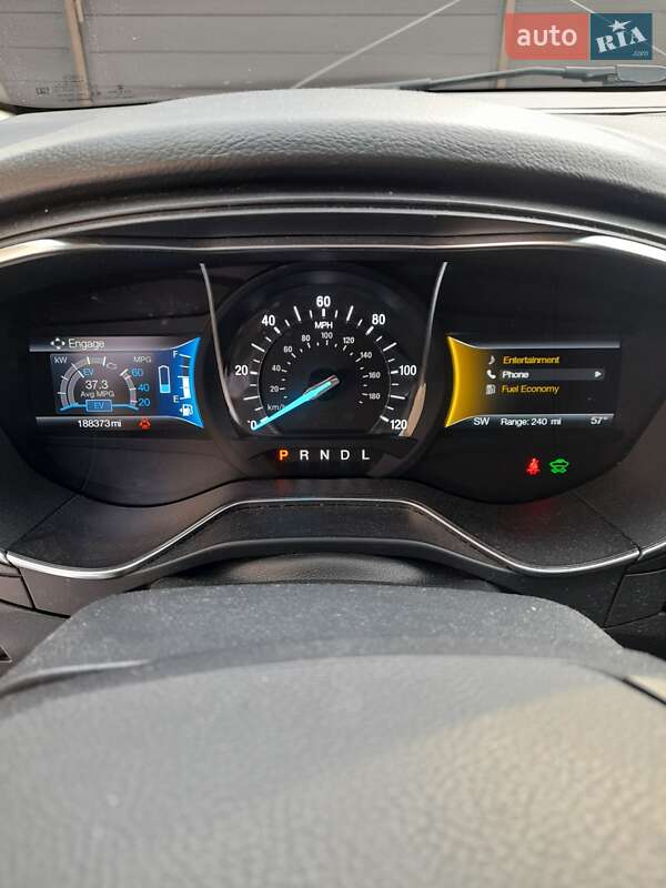 Седан Ford Fusion 2017 в Білій Церкві