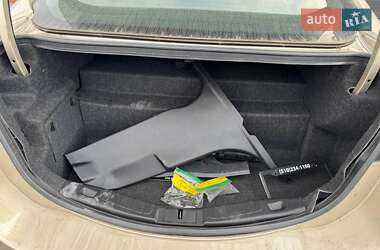 Седан Ford Fusion 2017 в 