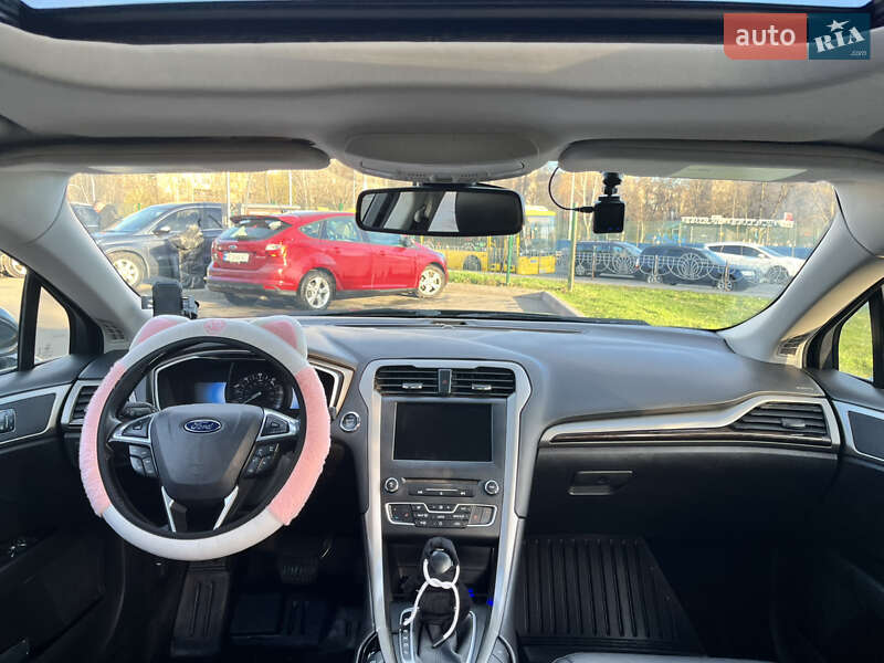 Седан Ford Fusion 2015 в Киеве