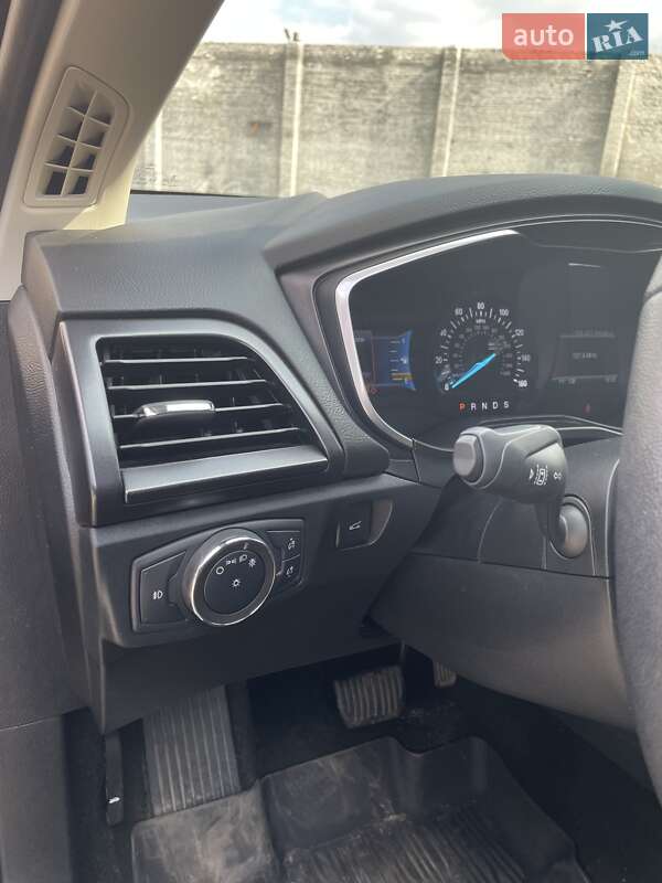 Седан Ford Fusion 2019 в Киеве