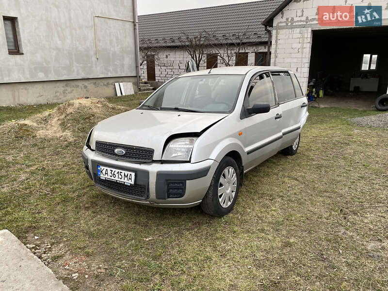 Ford Fusion 2004