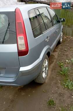 Хэтчбек Ford Fusion 2008 в 