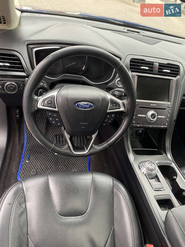 Седан Ford Fusion 2016 в Кривом Роге