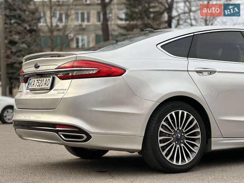 Седан Ford Fusion 2016 в Вінниці
