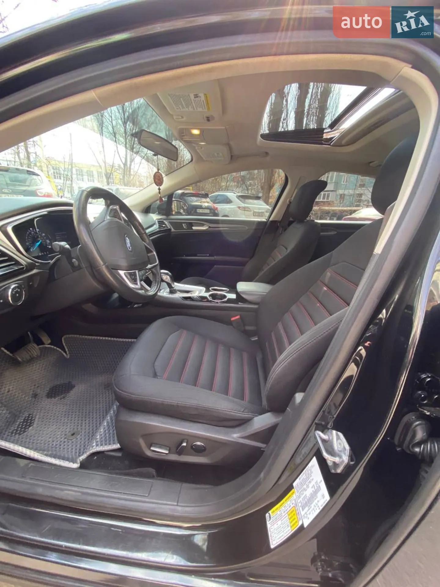 2012 Ford Fusion - мініатюра 2