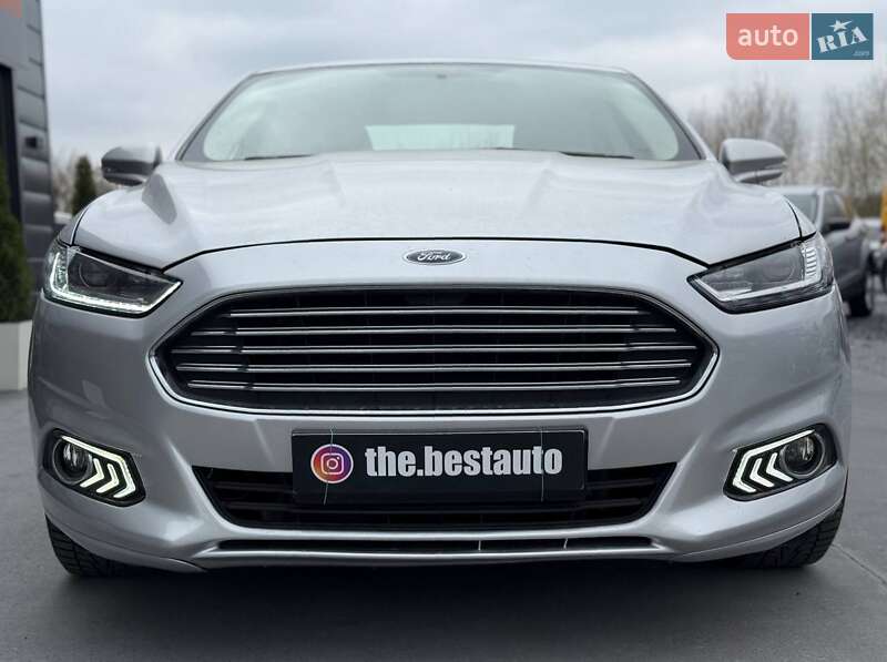 Седан Ford Fusion 2015 в Ровно