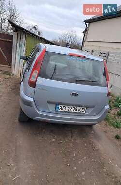 Хэтчбек Ford Fusion 2008 в 