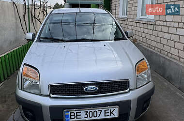 Хетчбек Ford Fusion 2008 в 