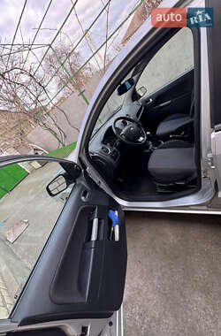 Хетчбек Ford Fusion 2008 в 