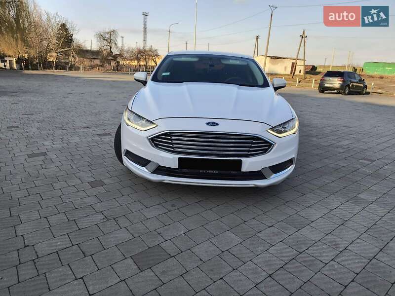 Седан Ford Fusion 2017 в Луцьку фото 2 Седан Ford Fusion 2017 в Луцьку