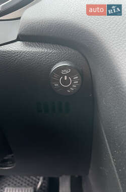 Седан Ford Fusion 2013 в Львове