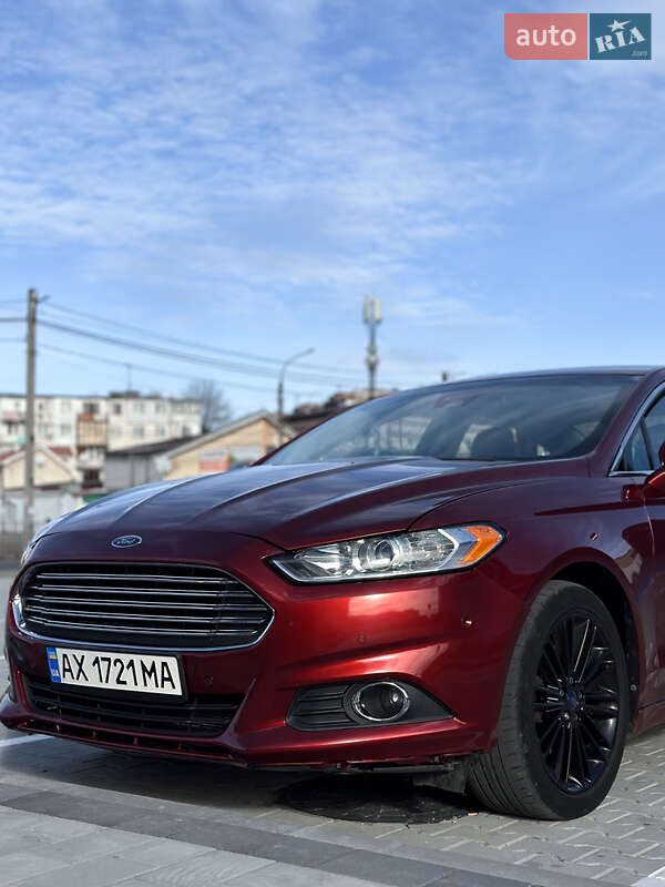 Седан Ford Fusion 2013 в Калуші