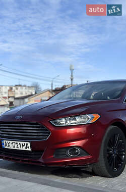 Седан Ford Fusion 2013 в 