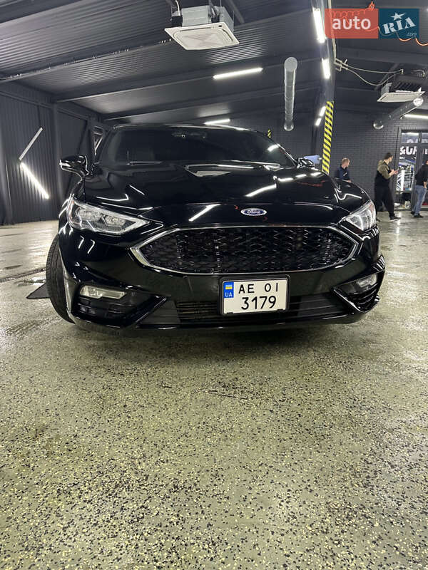 Седан Ford Fusion 2017 в Кривому Розі