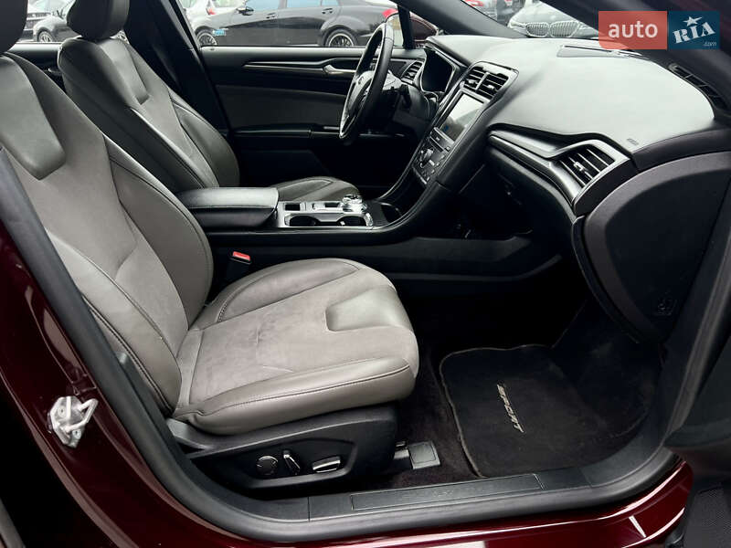 Седан Ford Fusion 2017 в Одессе