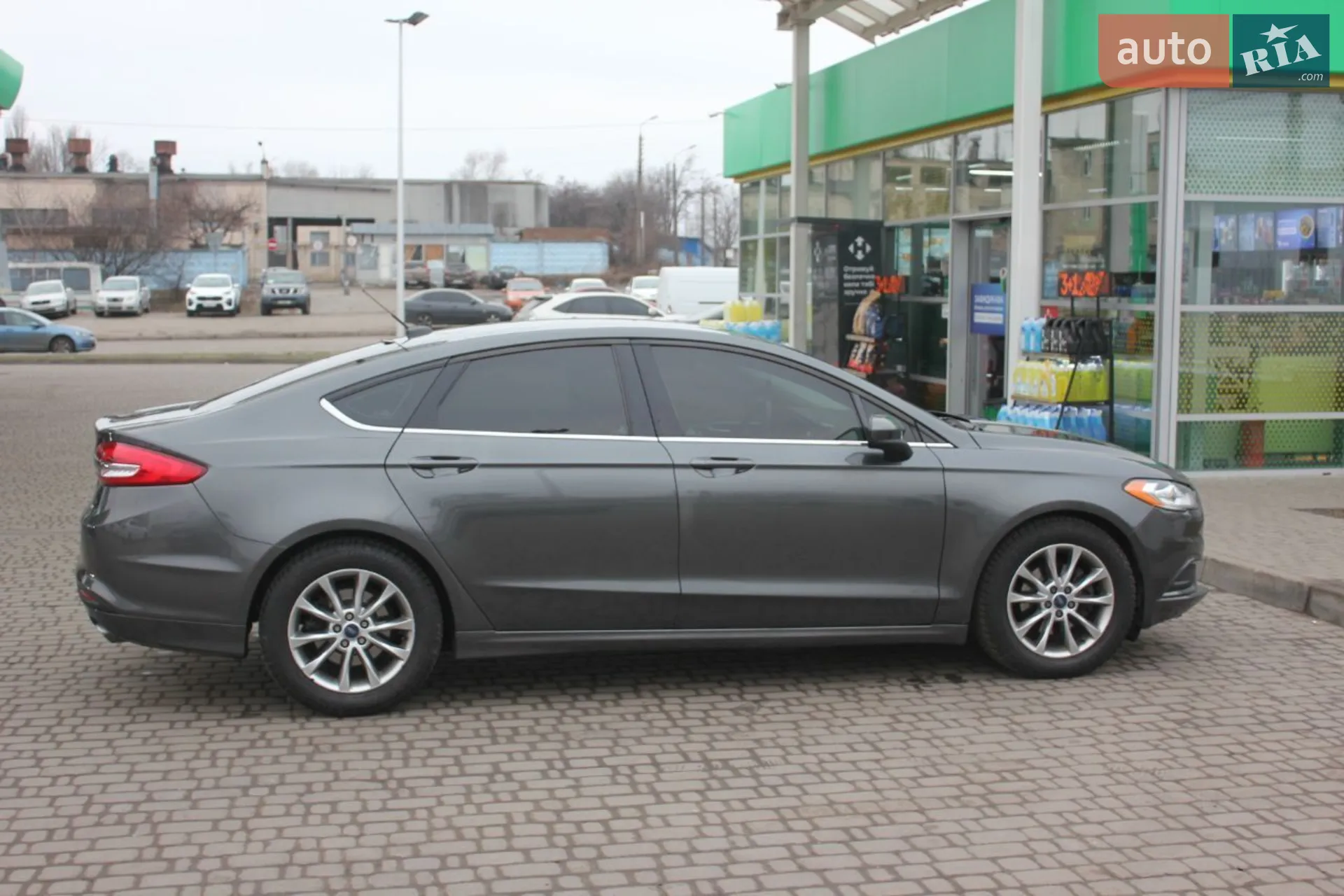 2016 Ford Fusion - мініатюра 12