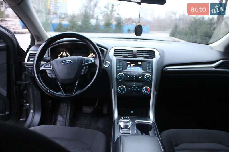 Седан Ford Fusion 2016 в Киеве