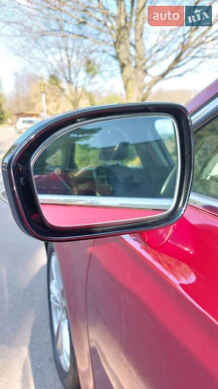 Седан Ford Fusion 2015 в Ровно