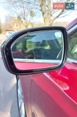 Седан Ford Fusion 2015 в 