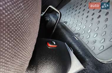 Хэтчбек Ford Fusion 2008 в 
