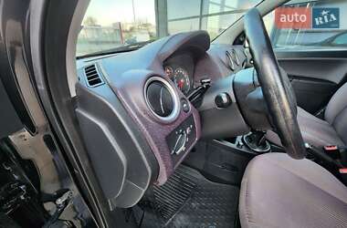 Хэтчбек Ford Fusion 2008 в 