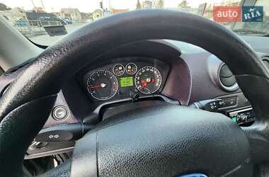 Хэтчбек Ford Fusion 2008 в 