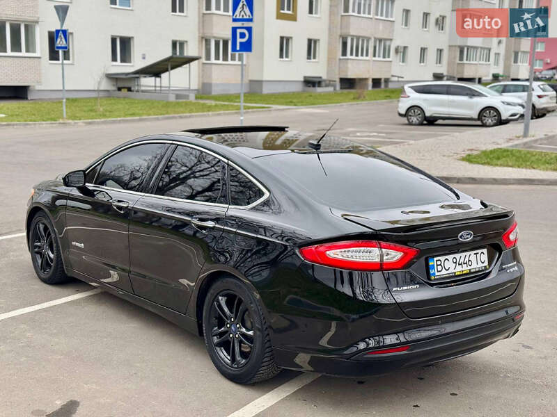 Седан Ford Fusion 2015 в Киеве