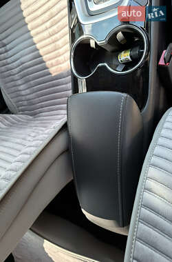 Седан Ford Fusion 2014 в 