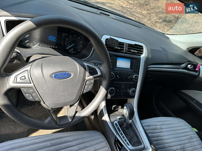 Седан Ford Fusion 2014 в Харькове