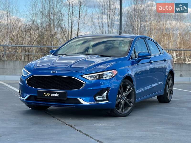 Седан Ford Fusion 2020 в 