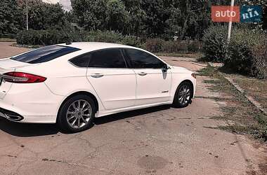 Седан Ford Fusion 2017 в Кременчуге