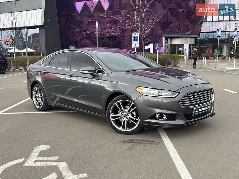 Ford Fusion 2015