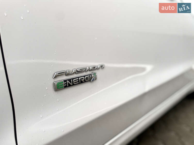Седан Ford Fusion 2013 в Киеве