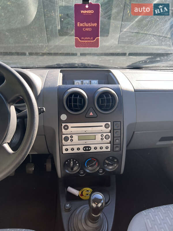 Хэтчбек Ford Fusion 2004 в Черкассах