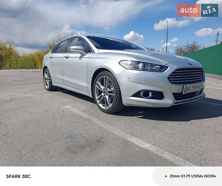 Седан Ford Fusion 2013 в Кропивницькому