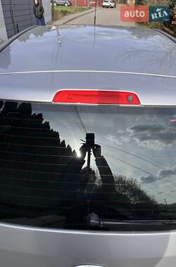 Хэтчбек Ford Fusion 2012 в 