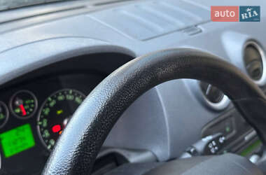 Хэтчбек Ford Fusion 2006 в 