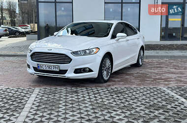 Седан Ford Fusion 2014 в 