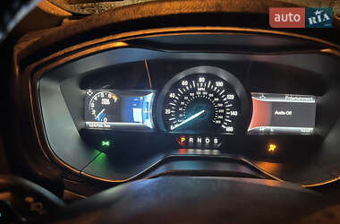 Седан Ford Fusion 2015 в 