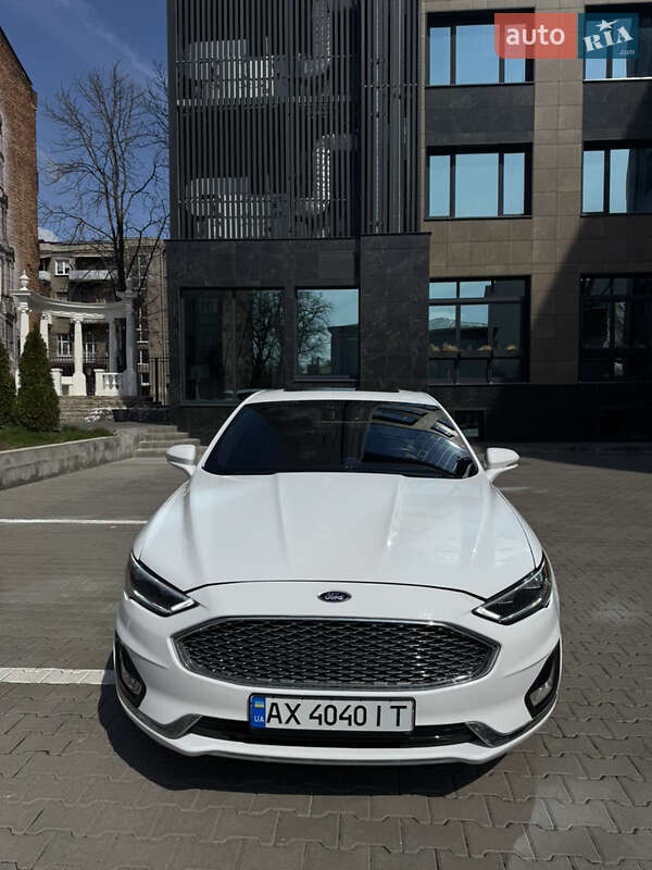 Седан Ford Fusion 2020 в Харькове