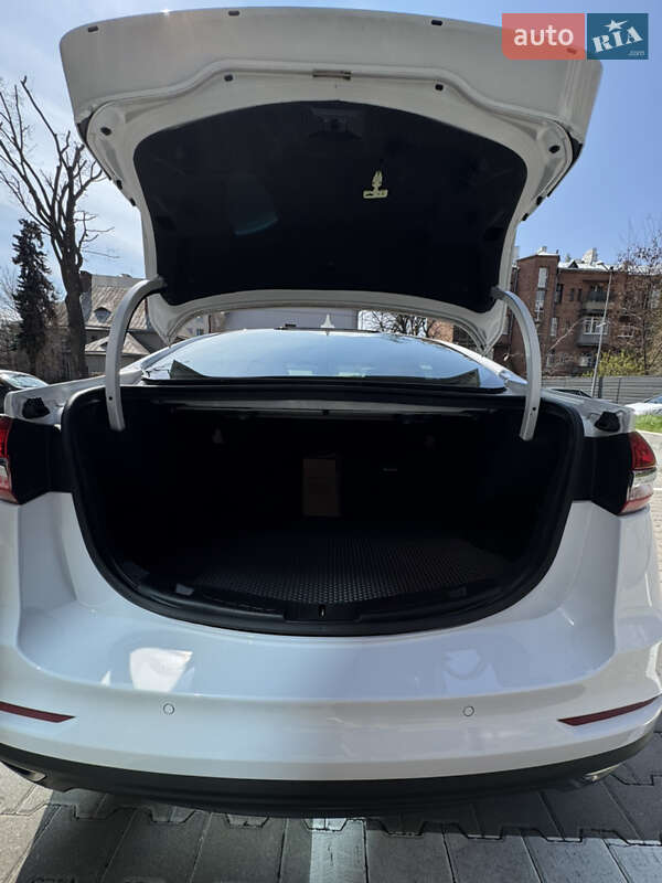Седан Ford Fusion 2020 в Харькове
