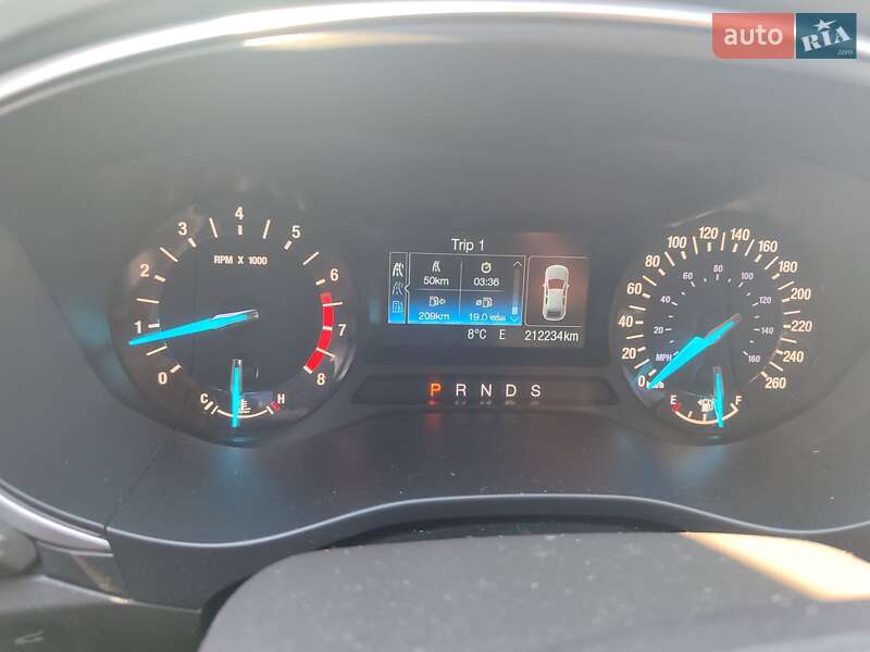 Седан Ford Fusion 2015 в Сумах